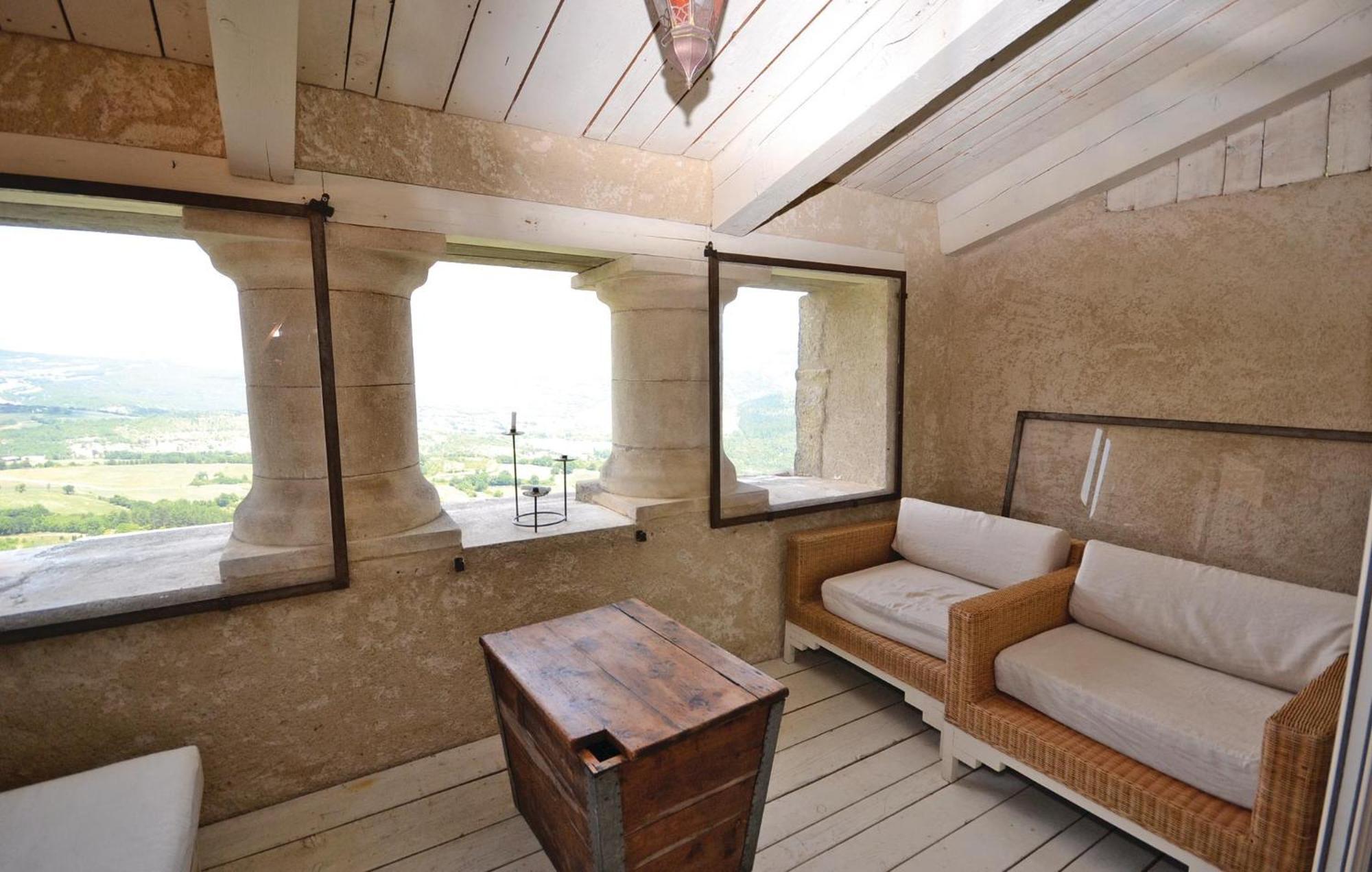 Stunning Home In Viens With House A Mountain View Zewnętrze zdjęcie